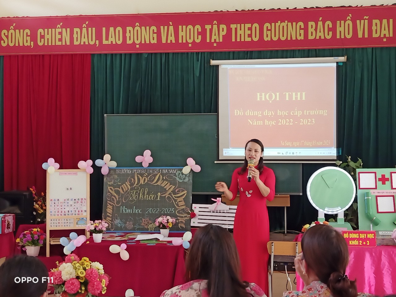 Hội thi “ đồ dùng dạy học tự làm” cấp trường, năm học 2022 – 2023